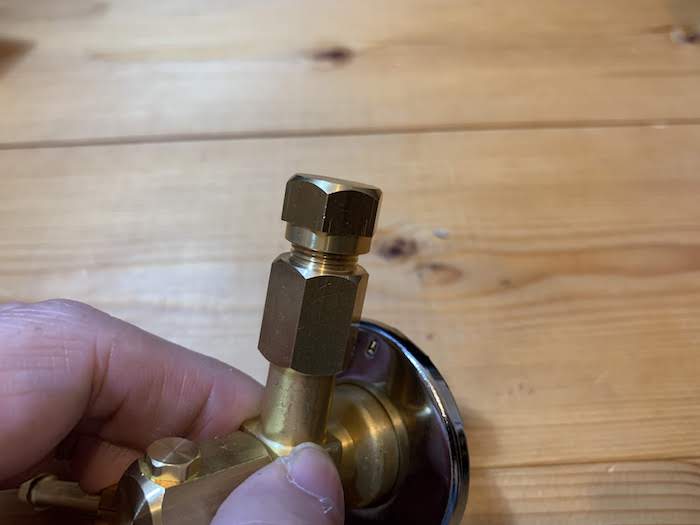 Neru Design Works（ネルデザインワークス）｜「STAND（スタンド）」の