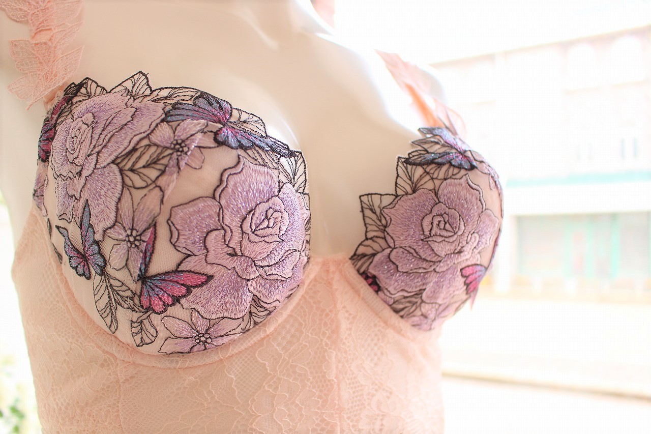 サルート40周年♡特別限定アイテム】サルート83group スリーインワン