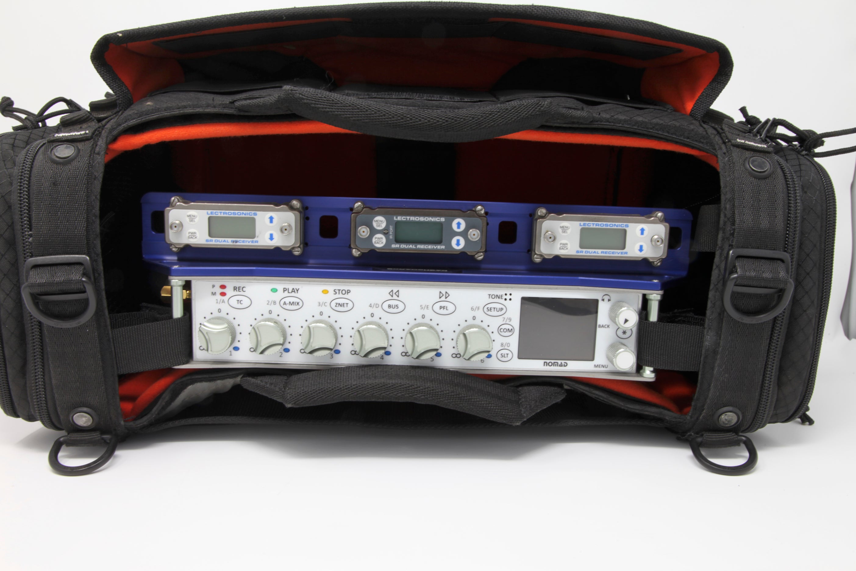 Nomad_B_5.jpg?v=1566075421