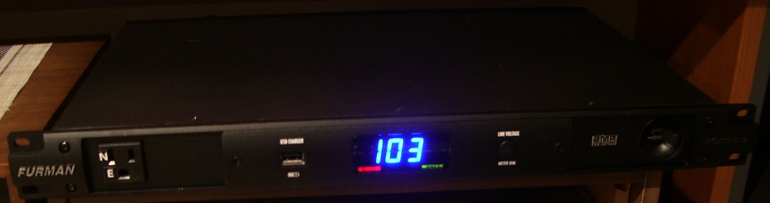 FURMAN – P-1800PFRJ | 音の寄り道