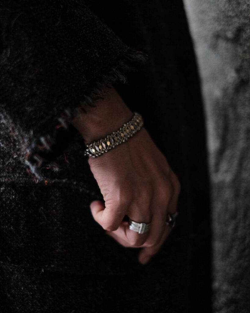 いよいよ8/29(金)スタートです。Sara Finchley “Silver Misanga” Order