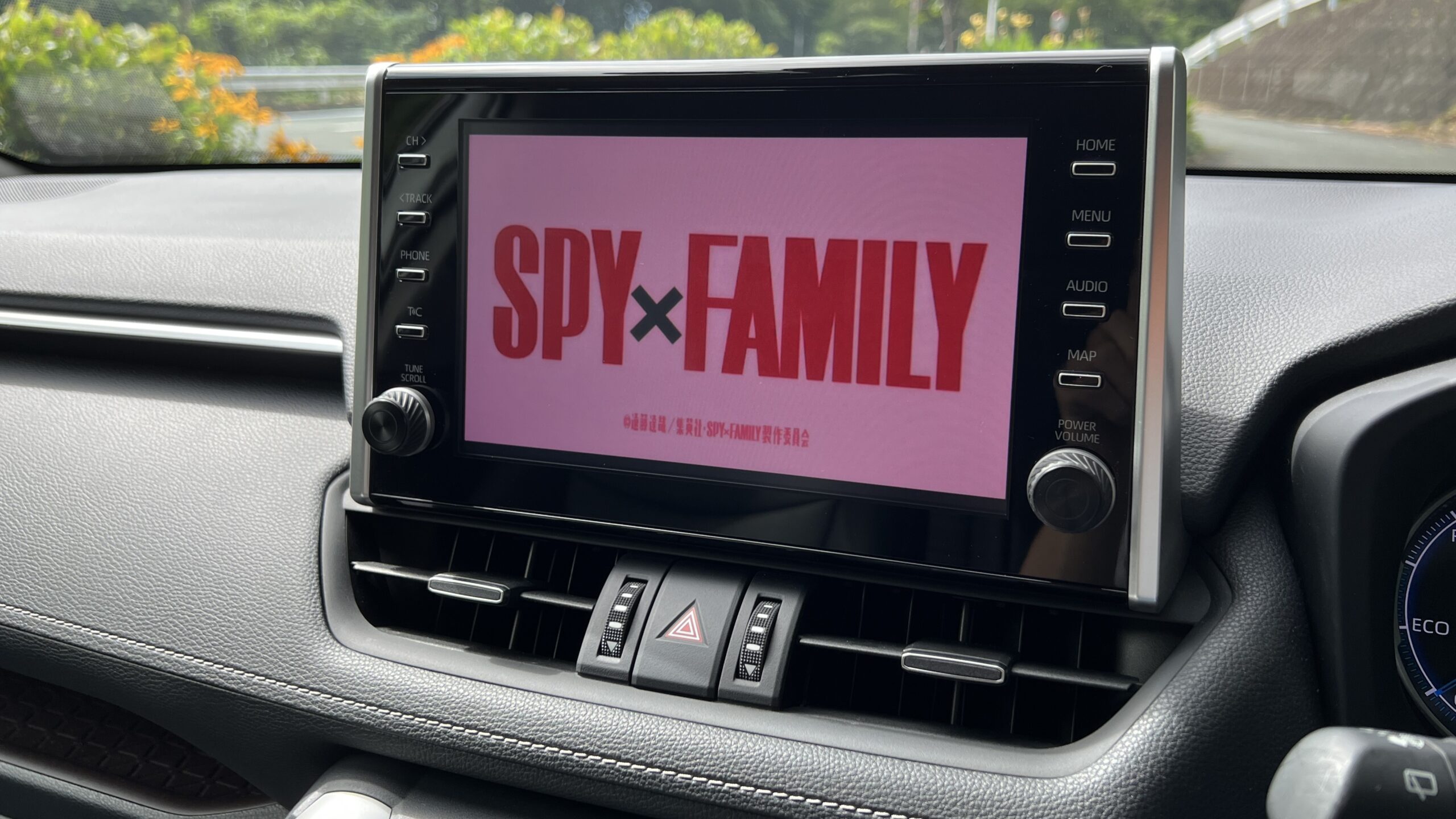 CarPlay AI Boxでディスプレイオーディオを動画対応・高機能化してみた