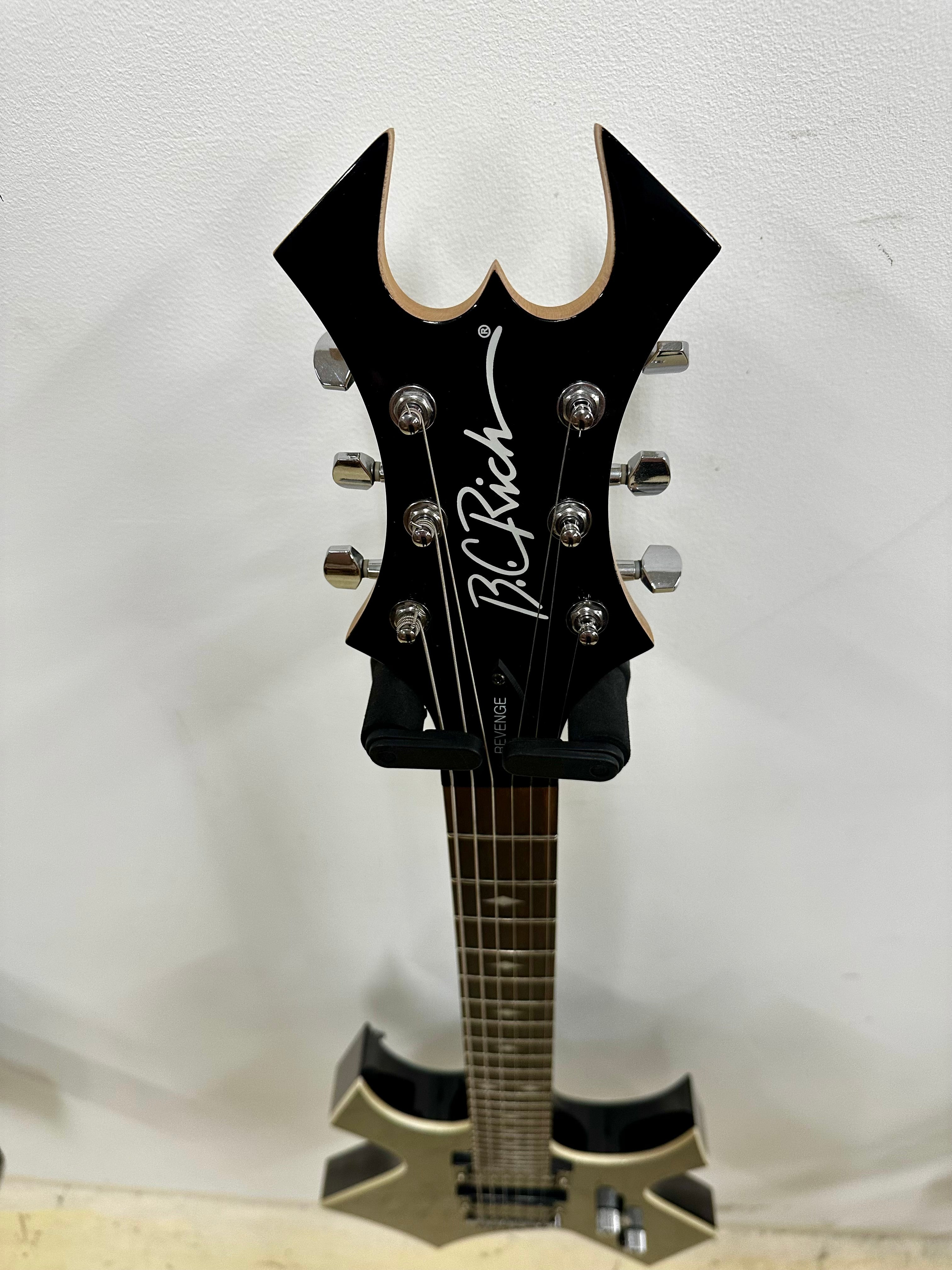 B.C. Rich Warlock Revenge Gloss Black