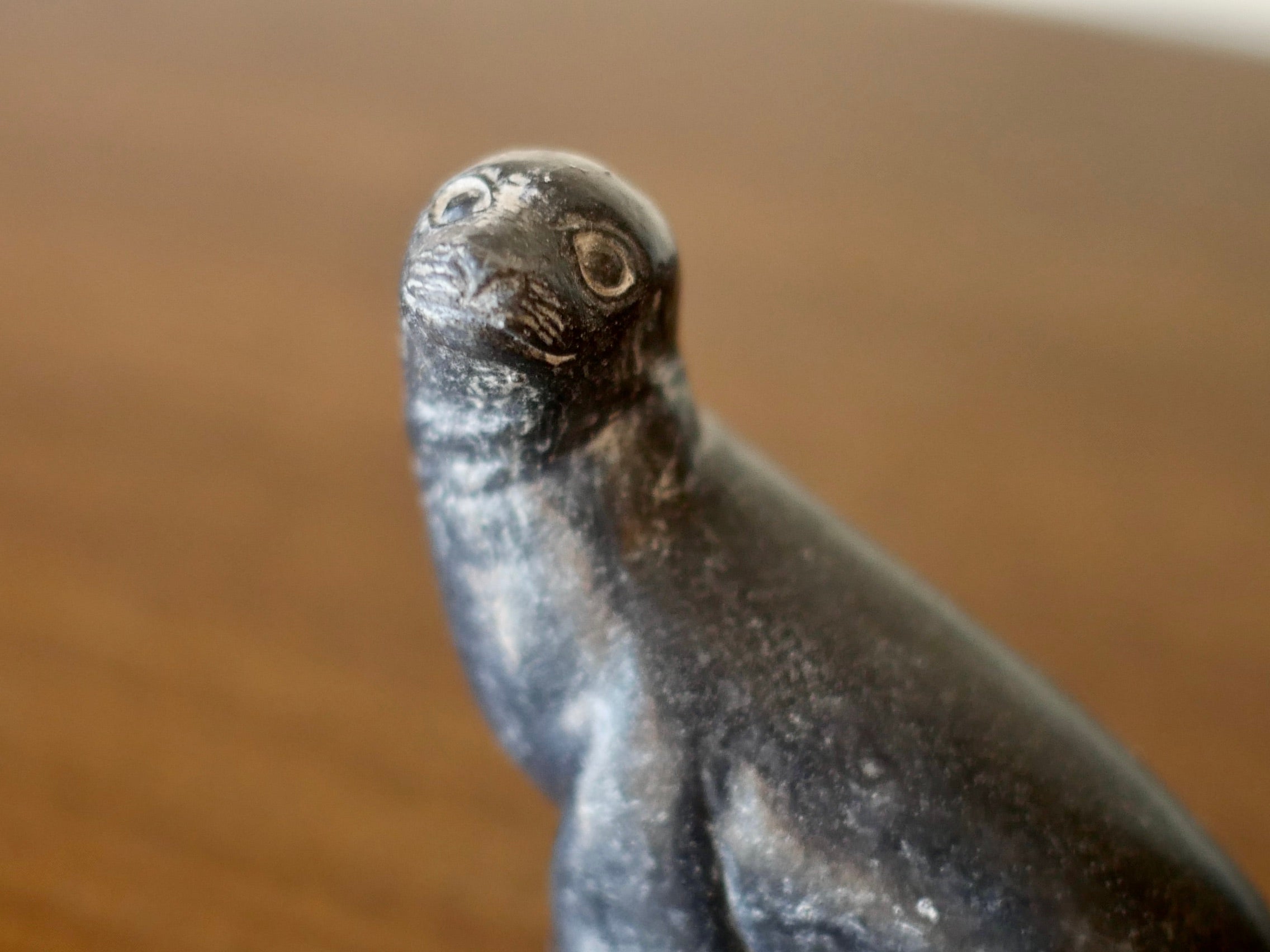 WE A WOLF ORIGINAL【オットセイ】The wolf sculptures イヌイット