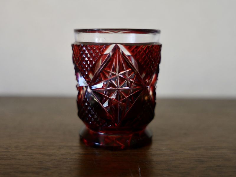 島津 薩摩切子 色被せガラス 切子お猪口【紅】 – smileantiques