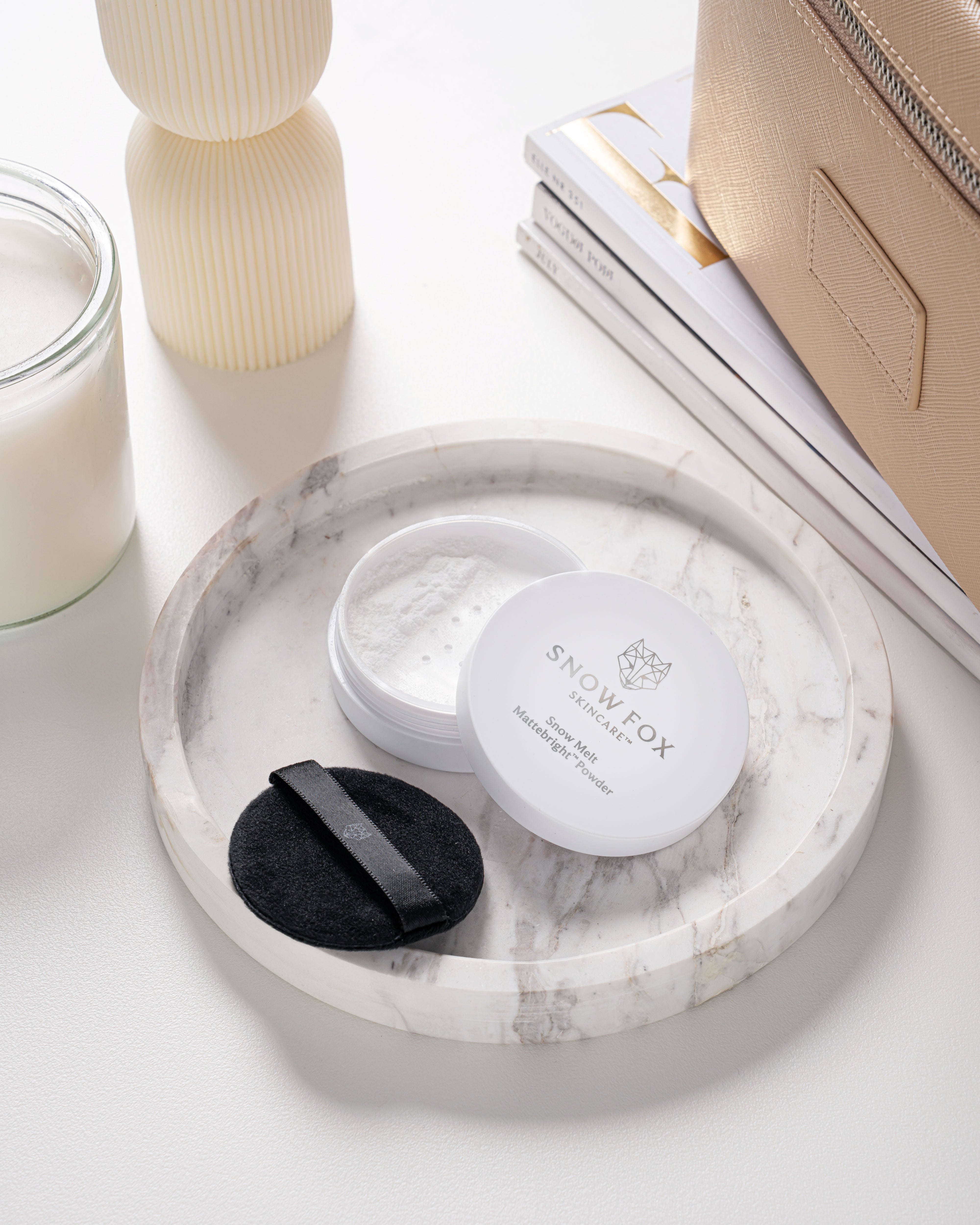 スノー メルト モイスチャー マットスキン セッティングパウダー(5.5g