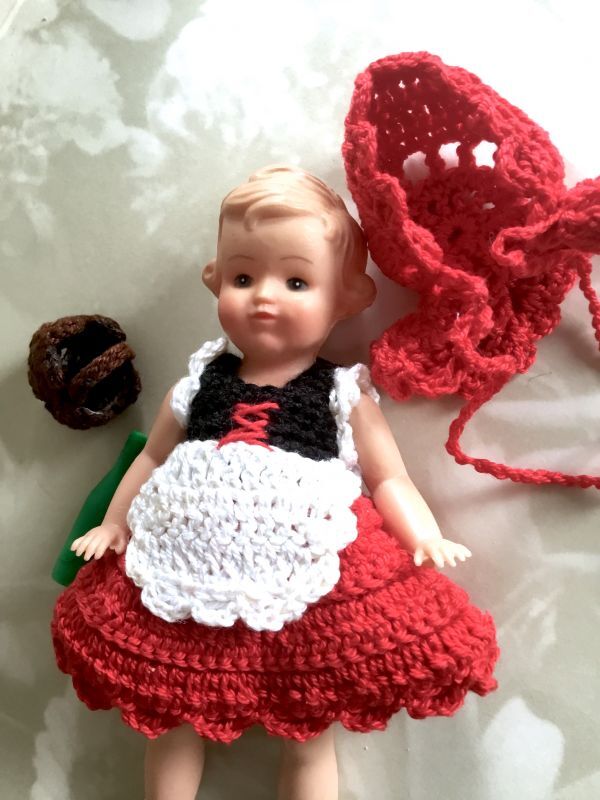 赤ずきんちゃん ニット姿 ヴィンテージドール ドイツ Lissi 限定版