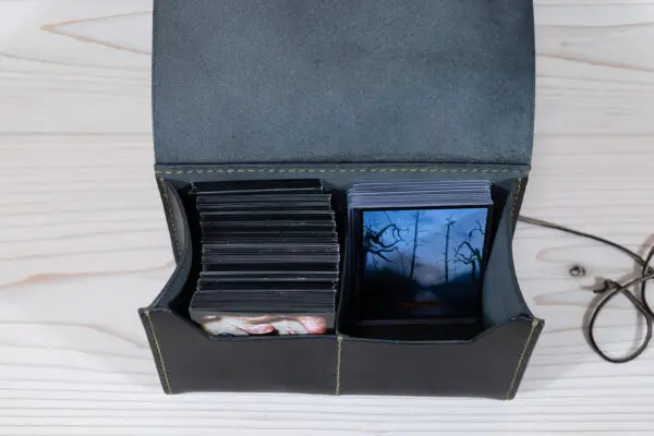 デッキケースXXL（厚さ：内寸75mm）】／4色から選べる／ローダー対応