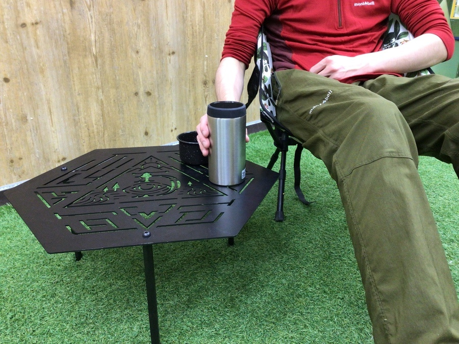 アナキャン×デバイスワークスコラボ商品メタヘキテL！ハイ&ローで