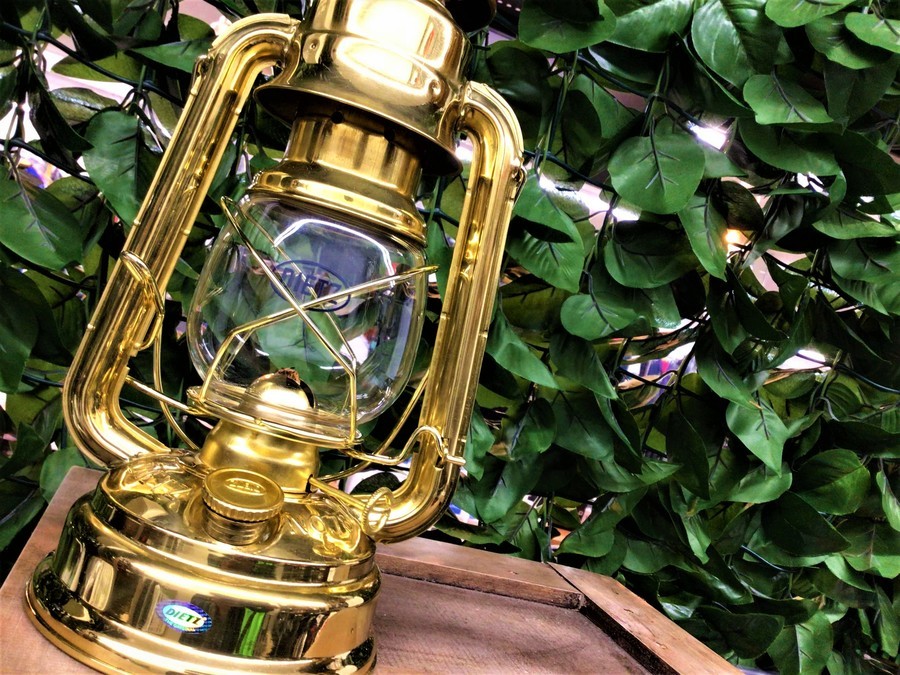 真鍮メッキのオイルランタン【デイツ No.78 MARS ゴールド】[2021.11