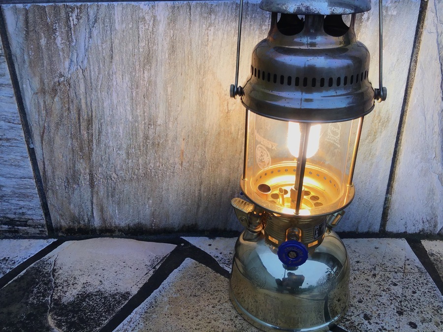 初めてのケロシンランタンにはこれ！Petromax(ペトロマックス) HK500