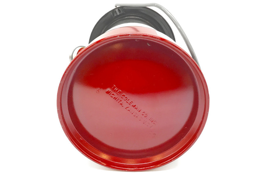 短い期間でのみ製造されたColeman(コールマン)の286Aのレッドモデルを