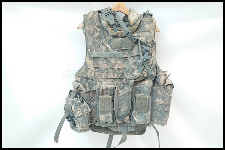 米軍放出品 IOTV ボディアーマー 一式 実物」買取実績のご紹介