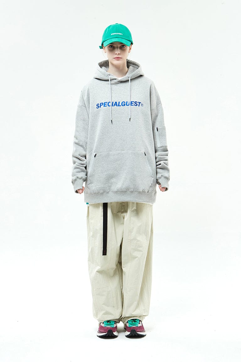 EASY WIDE HOODIE – SPECIALGUEST®