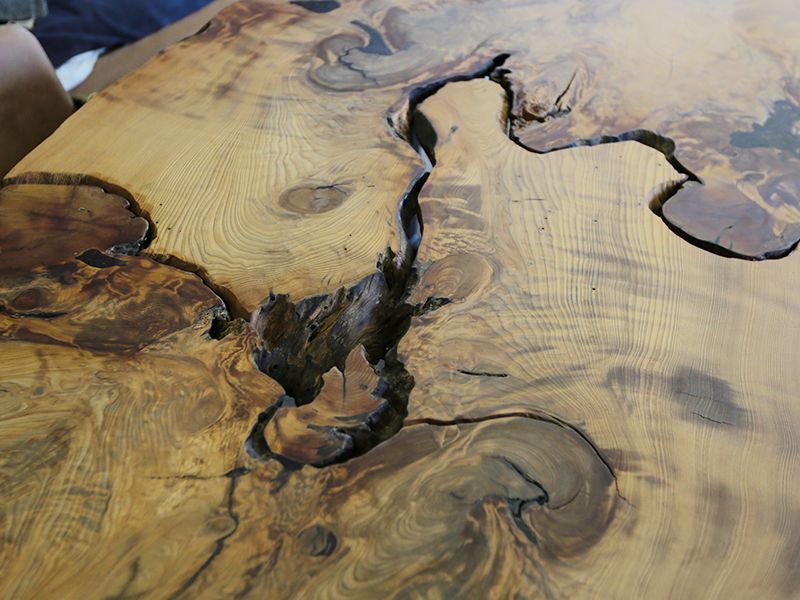 箕面店展示≪完成品≫屋久杉板テーブル 鉄脚セット W2150×D1030-1250