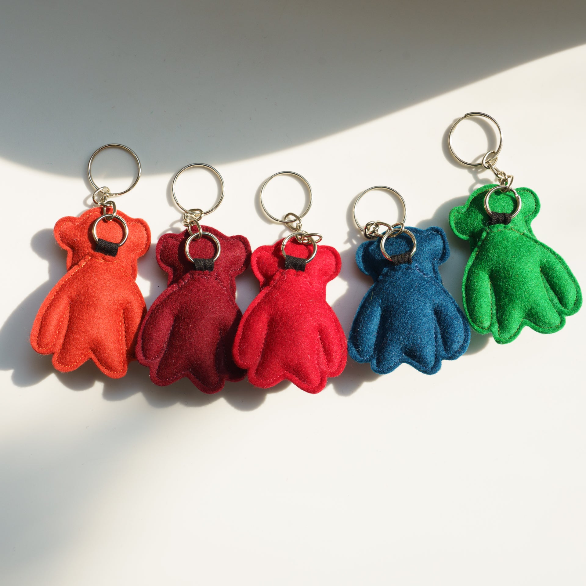 キーリング (monkey) – SWAAN4RLBERG | スワンアルバーグ | T-shirtsの