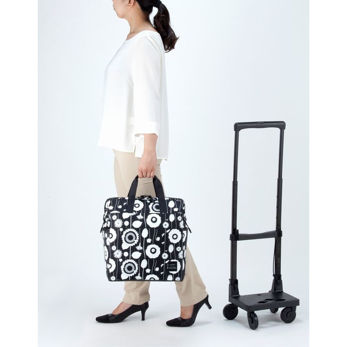 D-559 中原淳一コラボII キャリー (M21) ブラック×ピンク <4輪