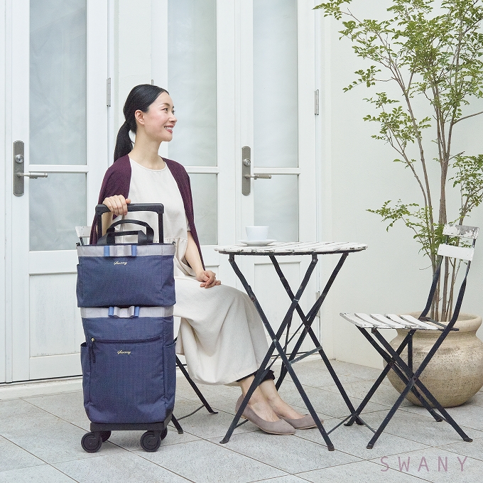 公式直営店限定】D-640 ルバンド (L21) ネイビー <T2キャスター・4輪