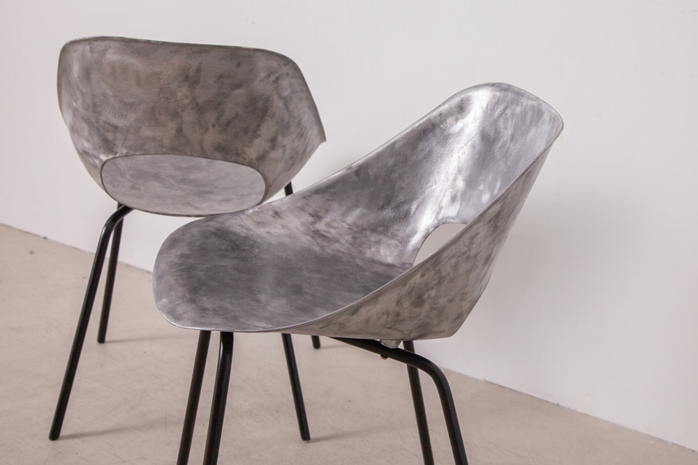 stoop | Tulip Chair for Steiner in Aluminium and Steel by Pierre