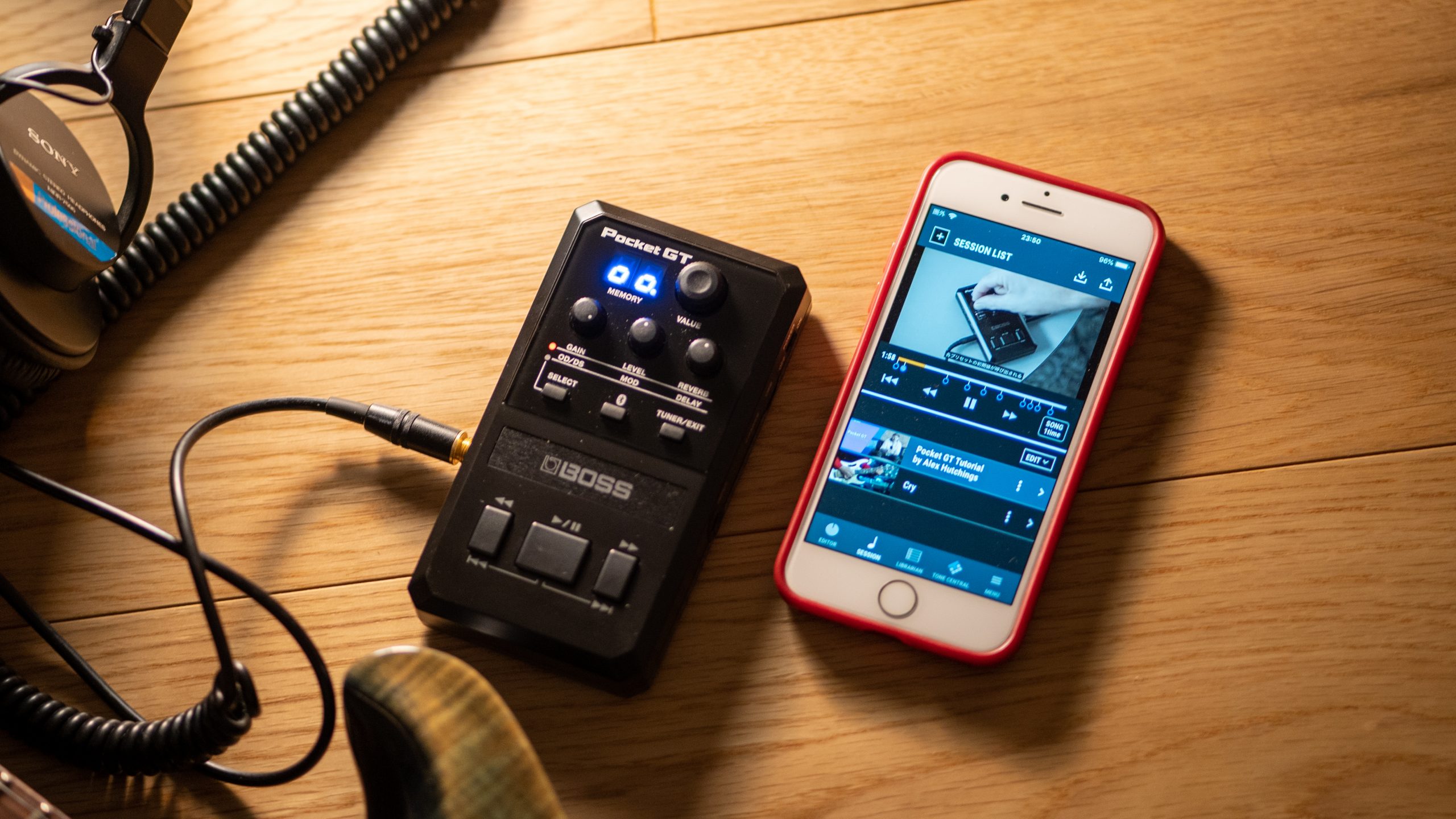 BOSS Pocket GT」はギター・トレーニングをより快適にする画期的ツール！