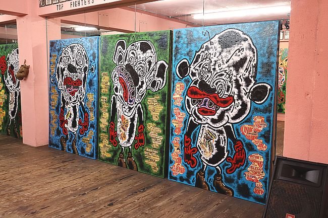 鬼塚勝也さんの「ファイティングアート展」 | 西日本新聞めくると