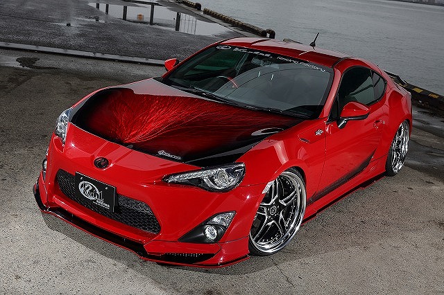 ZN6 86用新作エアロパーツ「KRUISE by KUHLRACING KR-ZN6RR」開発