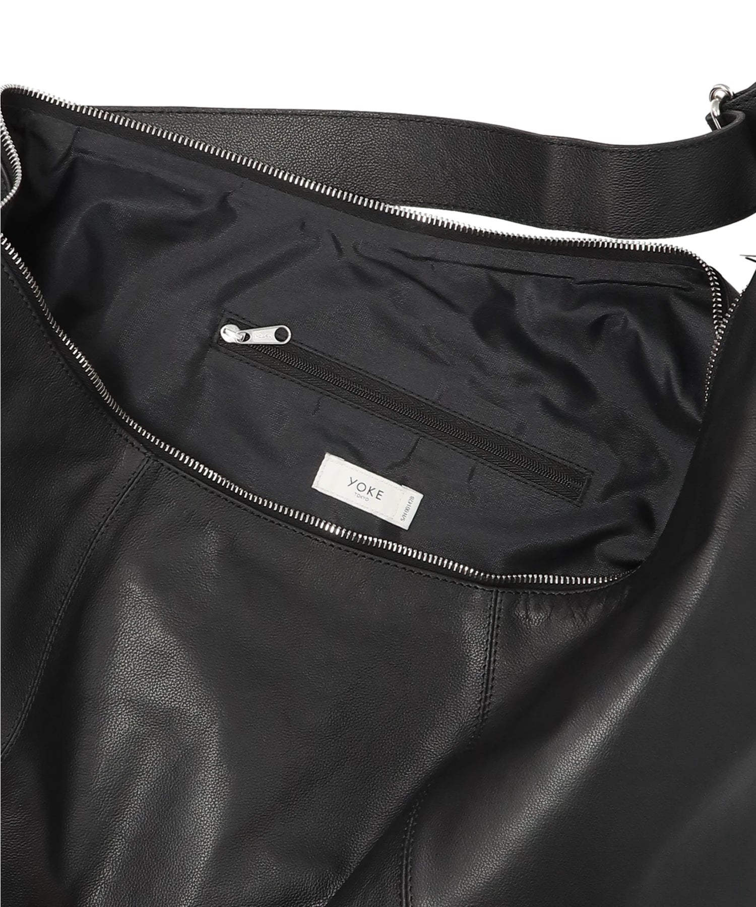 YOKE(ヨーク)CARF LEATHER CIRCLE BAG – MIDWEST ONLINE STORE