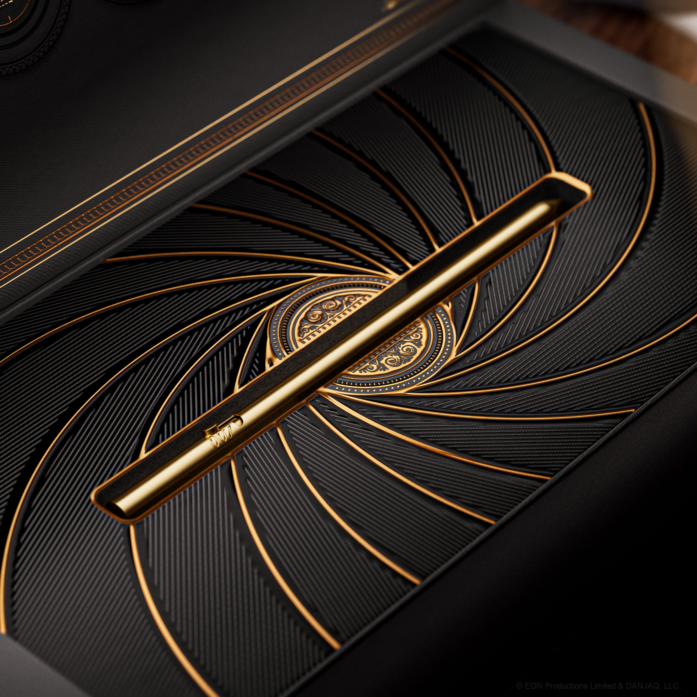 James Bond 007 Box Set | theory11