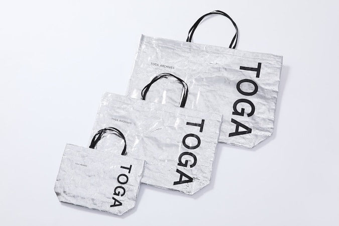 TOGA×JEFF MILLS SIGN TEE – TOGA ONLINE STORE