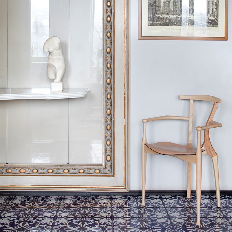 ガウリーノチェア｜ トーヨーキッチンスタイル公式オンラインショップ