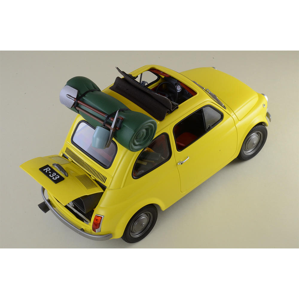 ルパン三世 カリオストロの城 FIAT 500 1/12 ダイキャスト製塗装済み