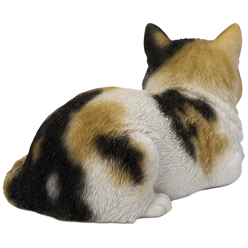 寝そべる三毛猫｜WooBia公式オンラインショップ – WooBia（ウービア