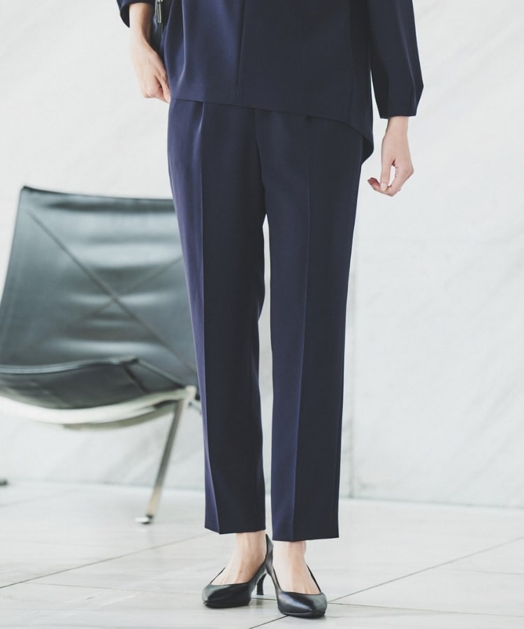 通勤スーツ】タックテーパードパンツ（フルレングスパンツ