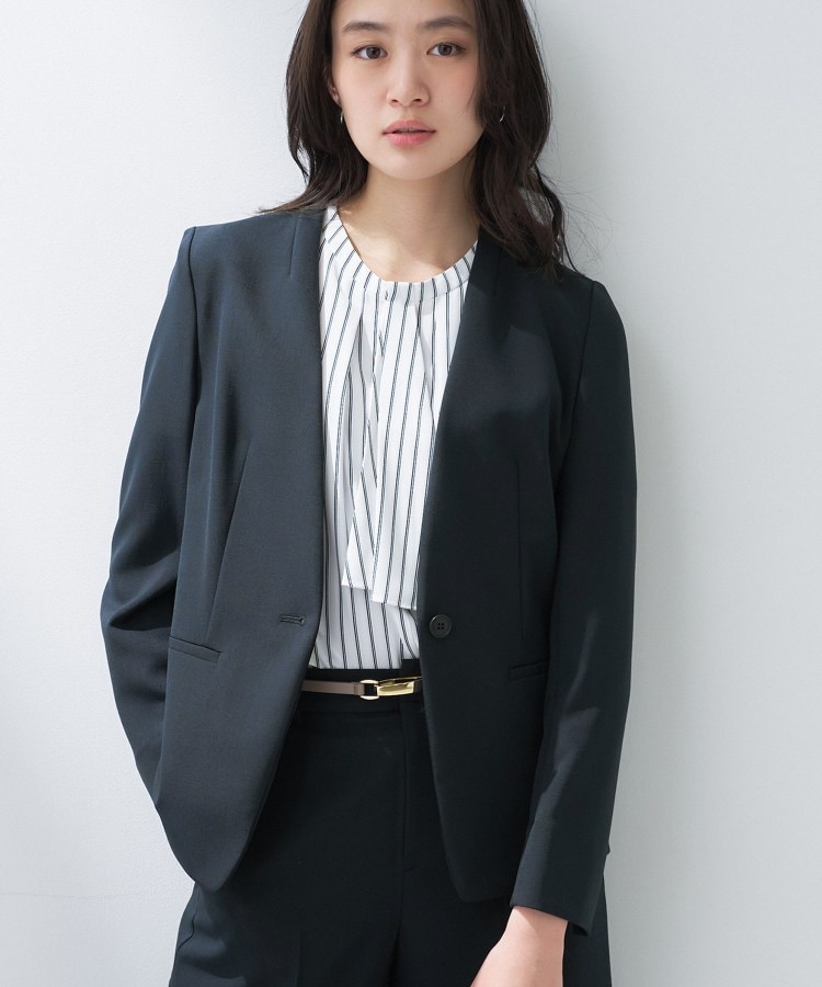 定番スーツ／UVケア／洗える】ウール調ノーカラージャケット