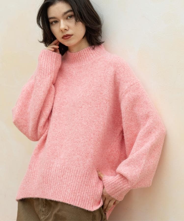 ふわふわハイネックニット【洗濯機OK】（ニット/セーター） | OPAQUE