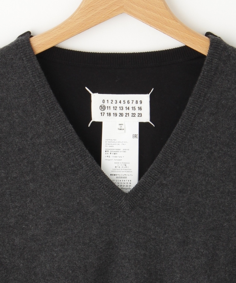 MAISON MARGIELA(メゾン マルジェラ） コンビVネックニット（ニット