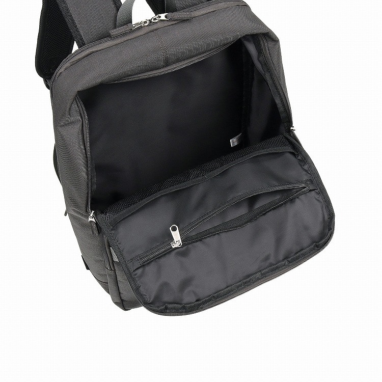 World Traveler／ワールドトラベラー ルトン ビジネスリュック B4