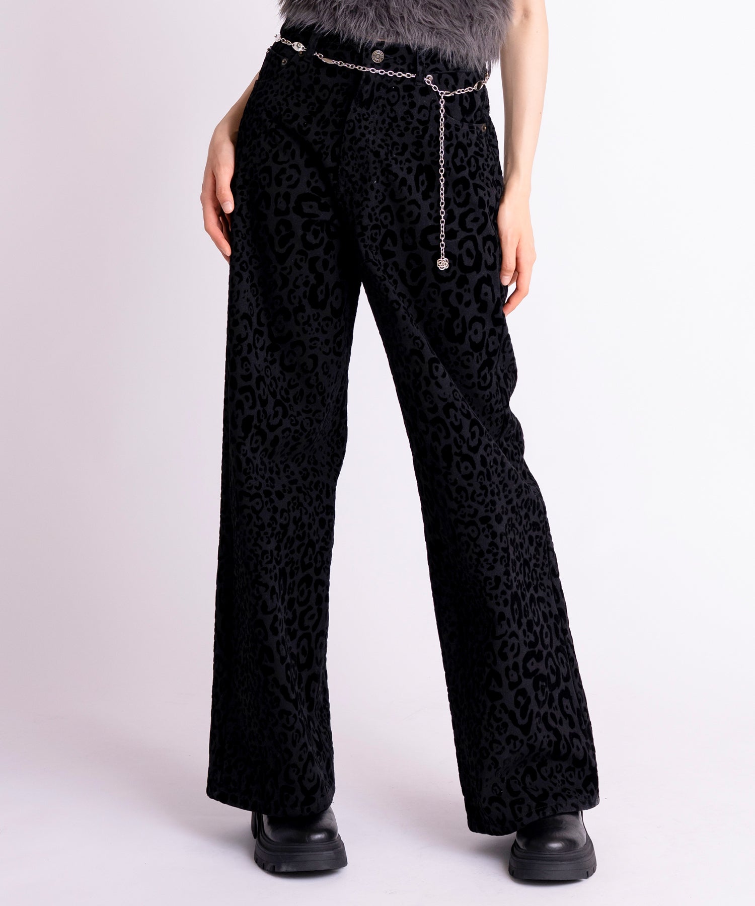フロッキーレオパードJ/Wワイドストレートパンツ｜ACLENT（アクレント）