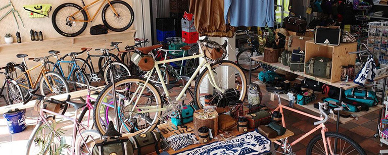 MKS* supreme (black) - BLUE LUG ONLINE STORE