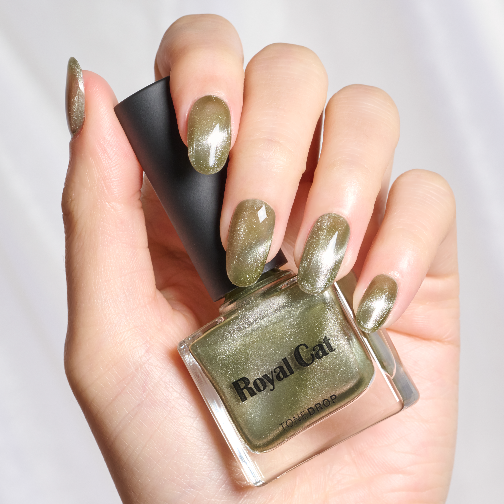 TONE DROP ネイルポリッシュ 048 Royal Cat | D-UP 公式通販 – D-UP