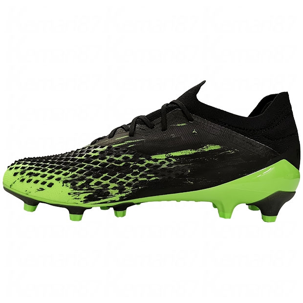 プレデター ミューテーター 20.1 L AG シグナルグリーン×フットウェア