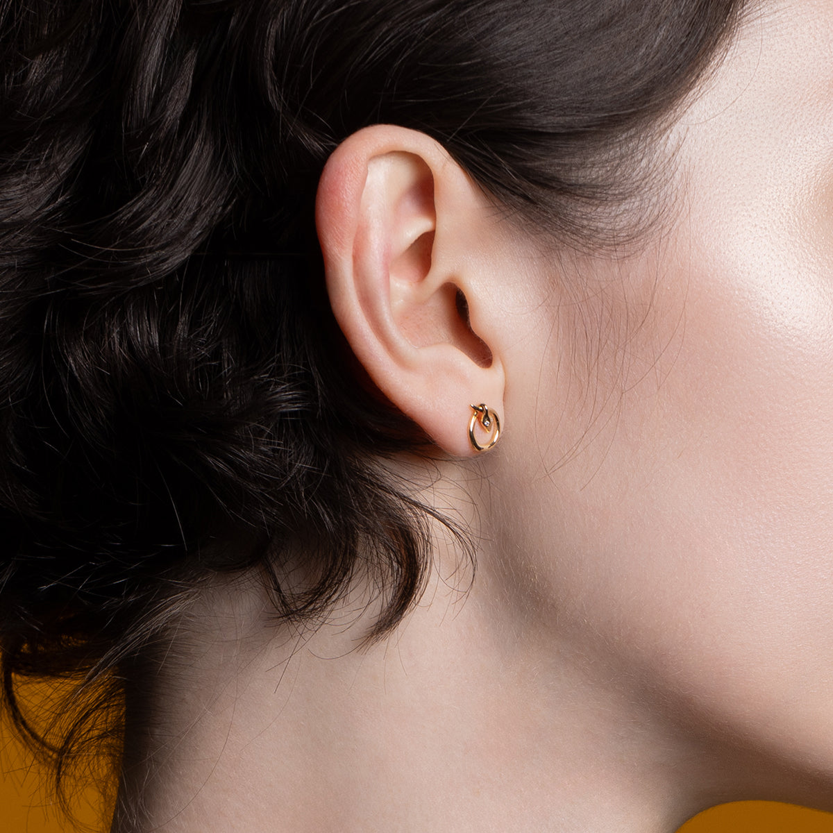 K18 SNAKE KNOT ダイヤモンド スタッド ピアス