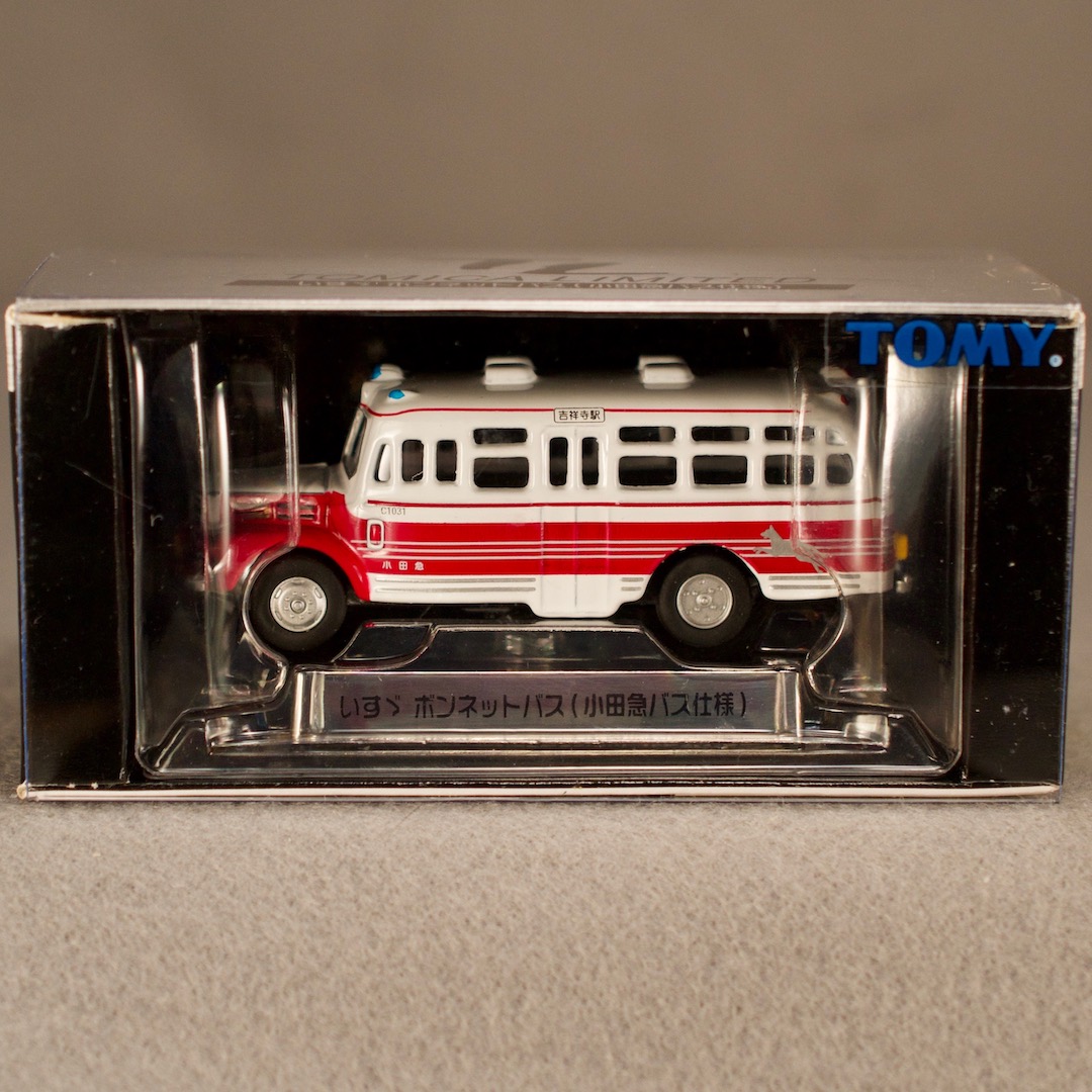 ミニカー トミカ いすゞ（ISUZU）ボンネットバス (小田急バス仕様