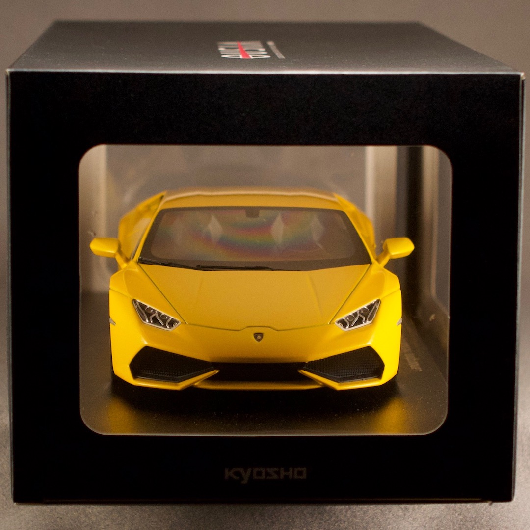 ミニカー 京商 KYOSHO 1/18 LAMBORGHINI ランボルギーニ ウラカン