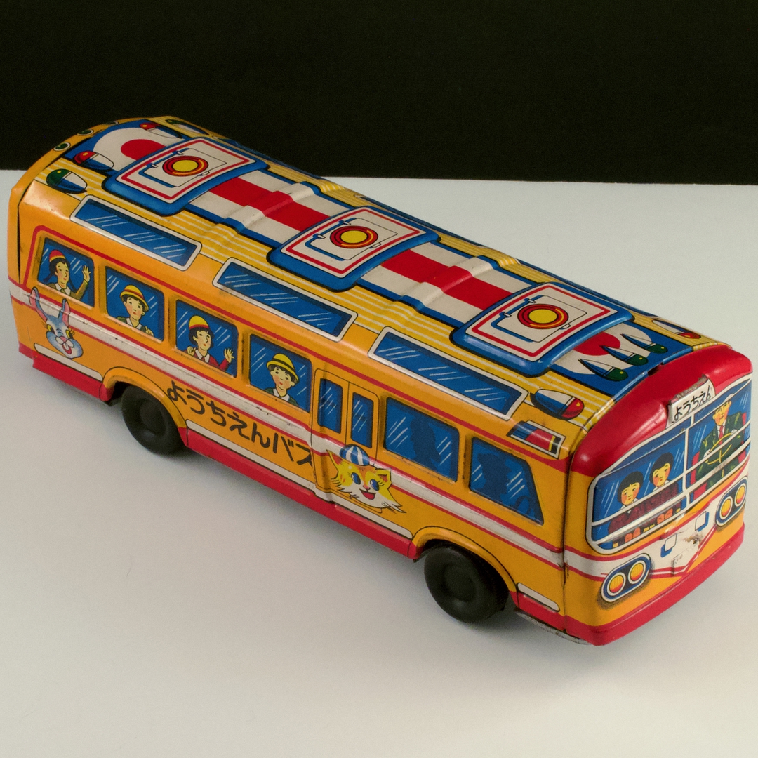 ブリキ ようちえんバス - いずみ洋行のストアサイト 通販