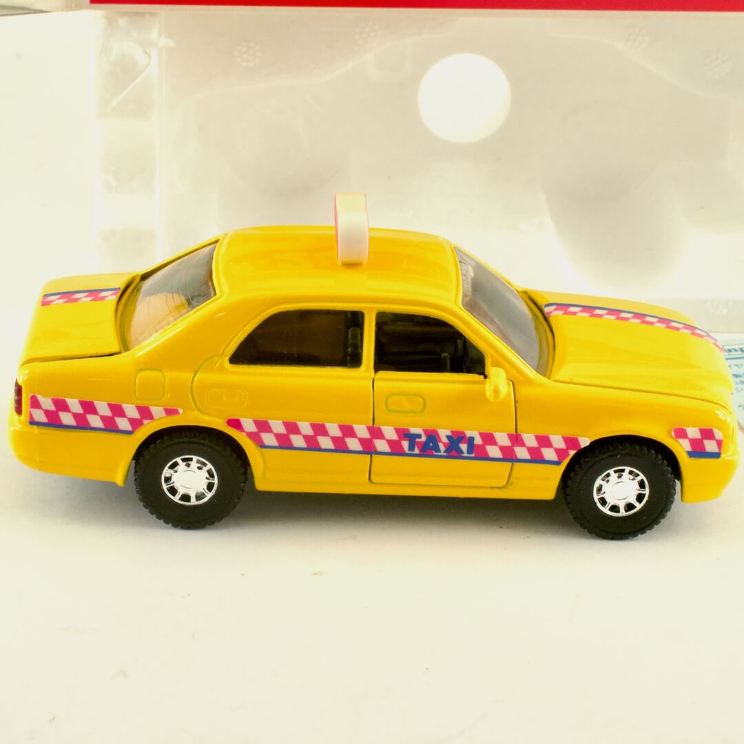 ダイヤペット（Diapet） P-28 セドリック アルティマ タクシー CEDRIC