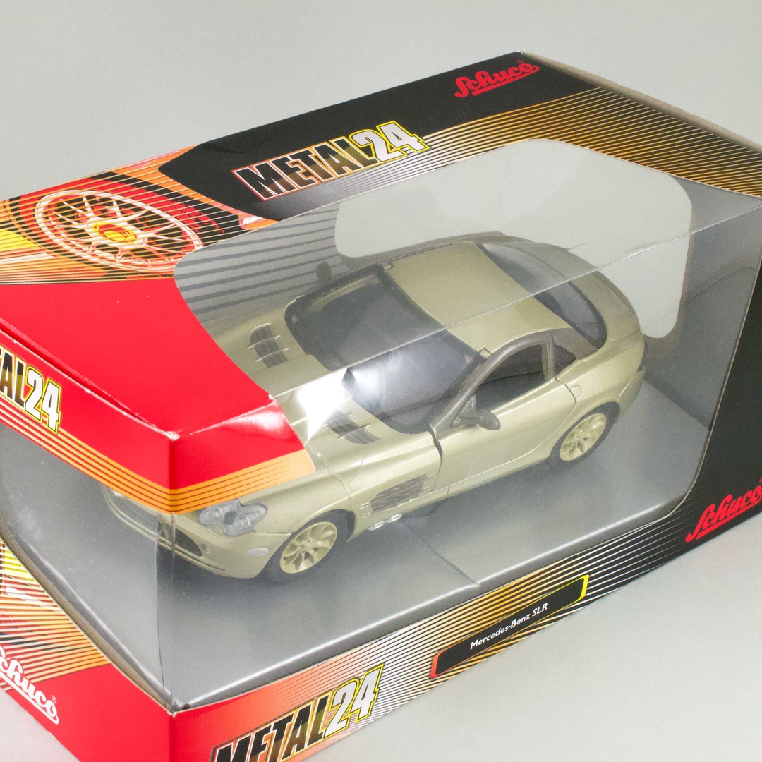 ドイツ シュコー（Schuco）メルセデスベンツSLR 1/24 Mercedes-Benz