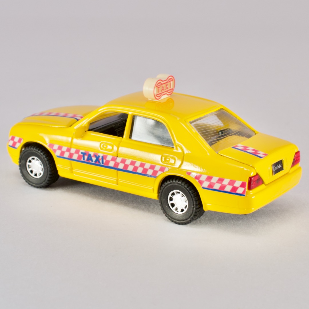 ☆ミニカー ダイヤペット（Diapet） P-28 セドリック アルティマ