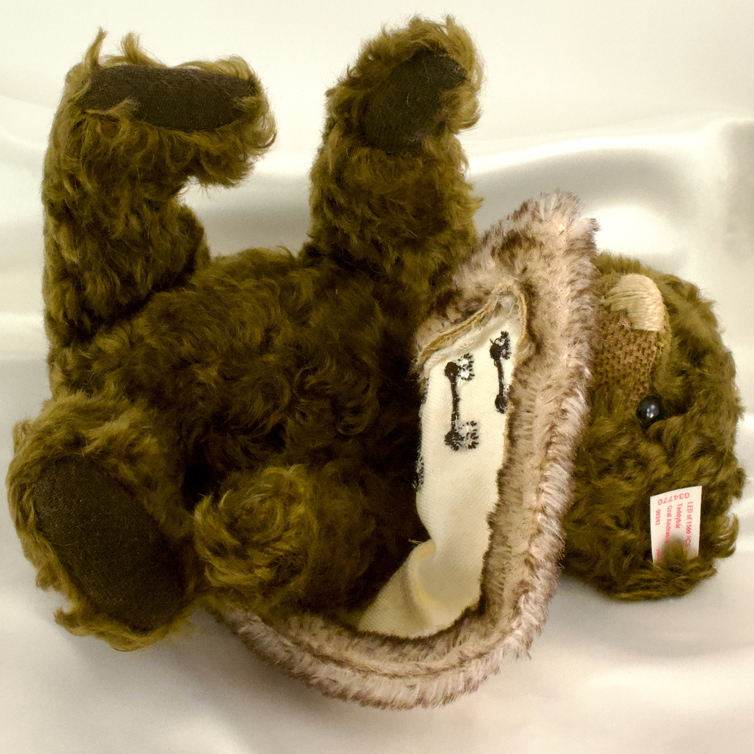 ドイツ シュタイフ（STEIFF） テディベア Graf Andrassy - いずみ洋行