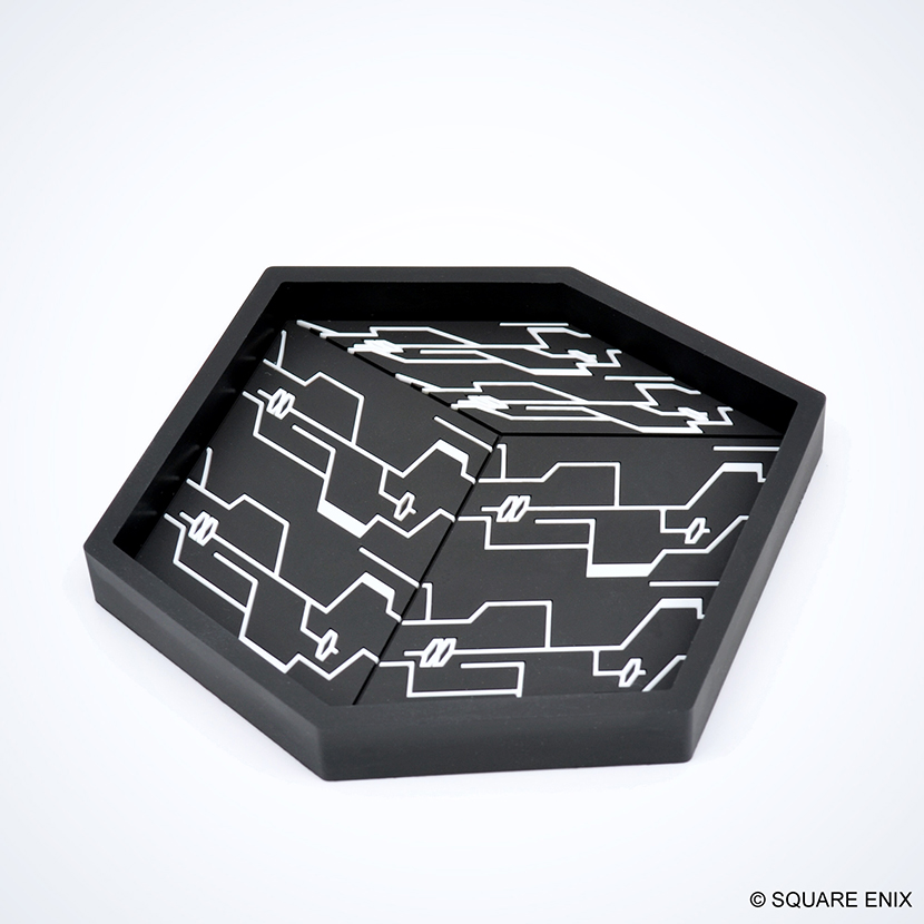 NieR:Automata ブラックボックス ラバートレイ | スクウェア